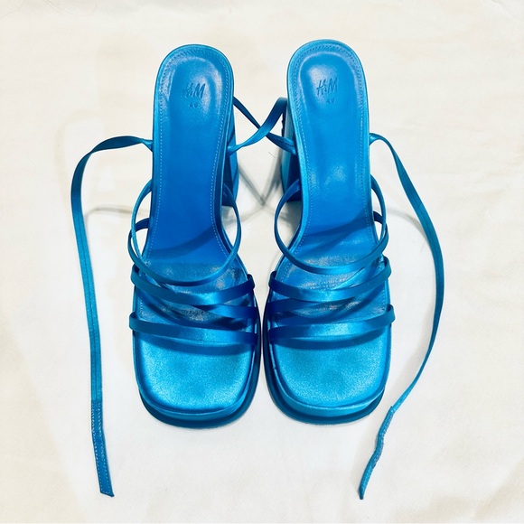 H&M Platform Sandals - Picture 3 of 12